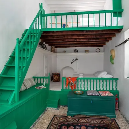 Вилла Casa Angelina Lindian House With Large Garden